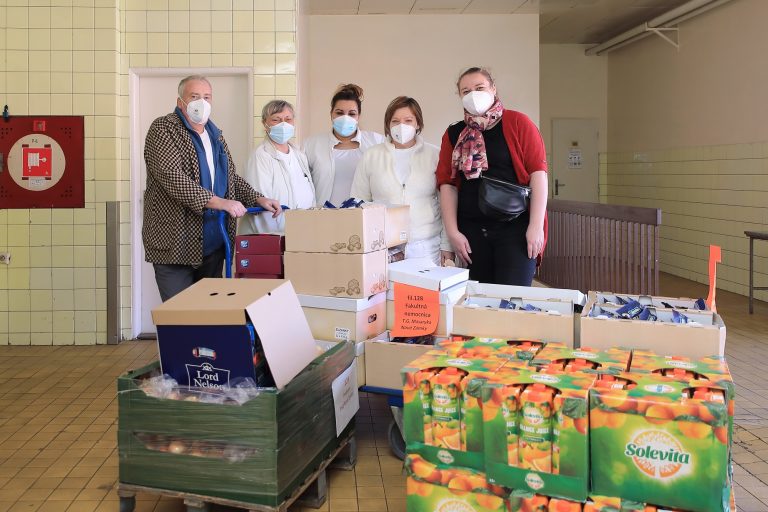 treba si pomahat a preto aj my pomahame 04