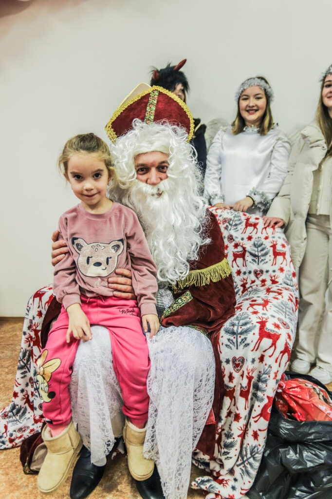 mikulas zavital aj do polnohospodara 35