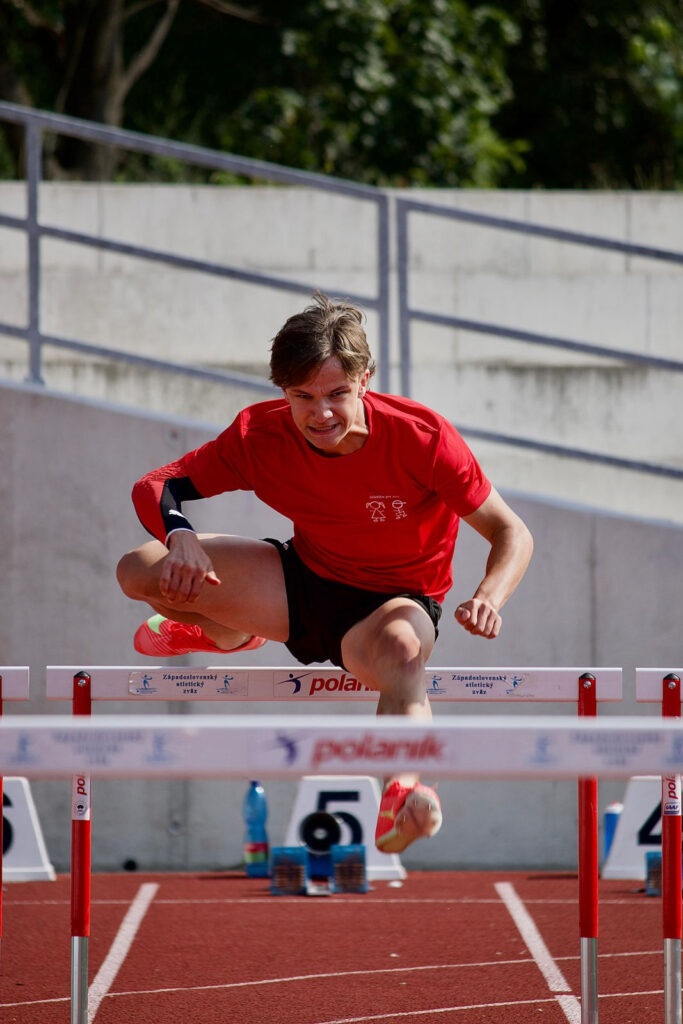 podporujeme mladych sportovcov na vrcholovych podujatiach 06