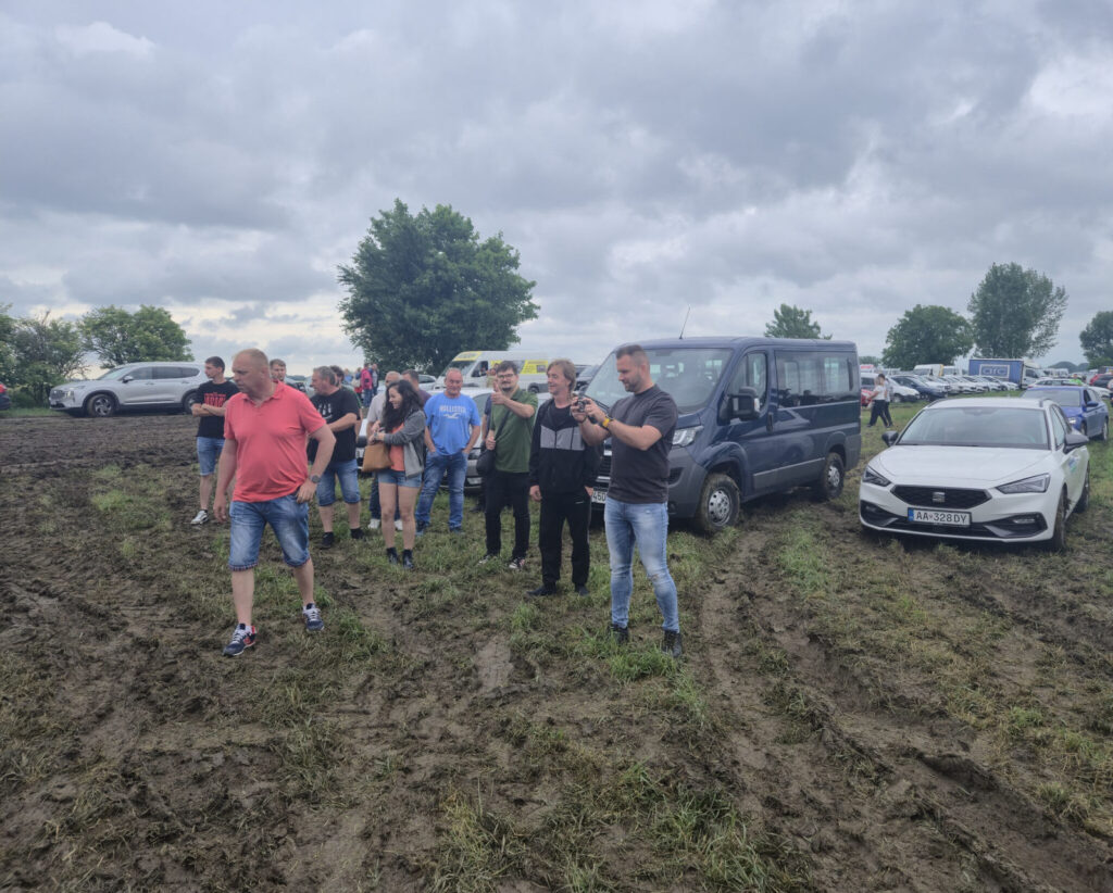 zucastnili sme sa 14 rocnika celoslovenskych dni pola v seliciach 01