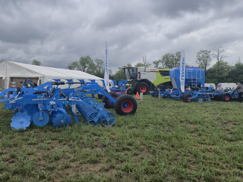 zucastnili sme sa 14 rocnika celoslovenskych dni pola v seliciach 11