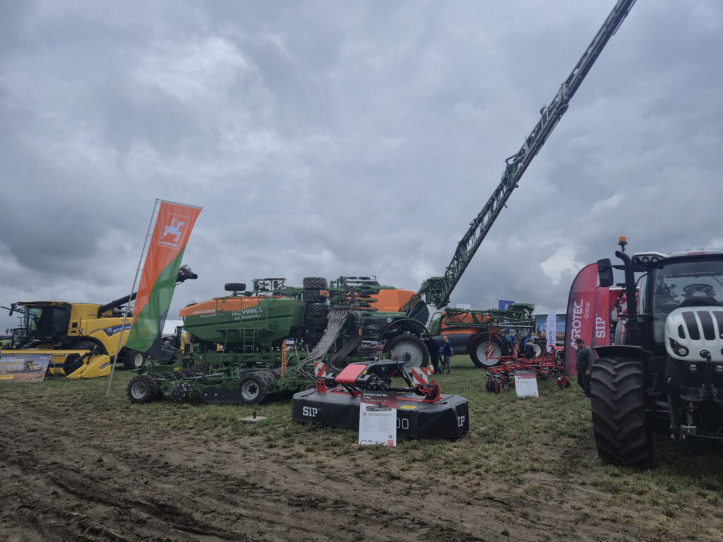 zucastnili sme sa 14 rocnika celoslovenskych dni pola v seliciach 14