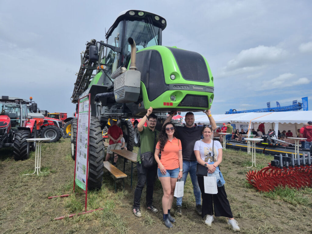 zucastnili sme sa 14 rocnika celoslovenskych dni pola v seliciach 23